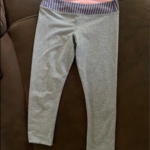 Girls Ivivva Capri leggings